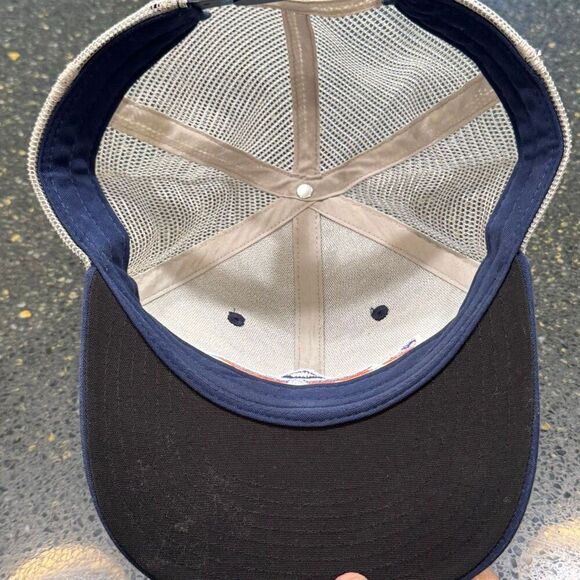 Patagonia Mesh Trucker Hat. Blue/gray. One size adjustable. - Picture 7 of 7